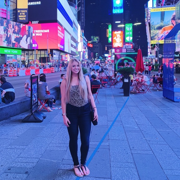 paulina_04303